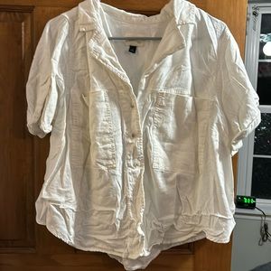 White buttoned linen shirt